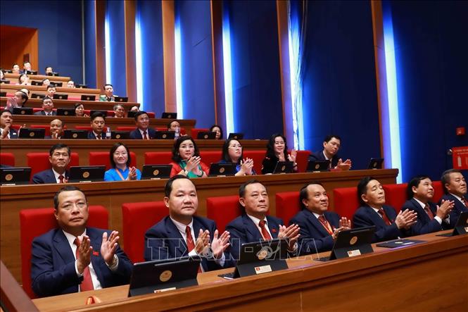 Đoàn đại biểu Đảng bộ tỉnh Nghệ An tham dự phiên khai mạc Đại hội XIV của Đảng. Ảnh: TTXVN