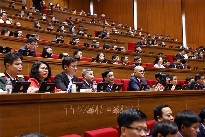 Đoàn đại biểu Đảng bộ tỉnh Phú Thọ tham dự phiên khai mạc Đại hội XIV của Đảng. Ảnh: TTXVN