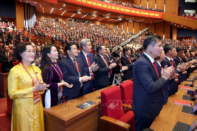 Đoàn đại biểu Đảng bộ tỉnh Hưng Yên dự phiên khai mạc Đại hội XIV của Đảng. Ảnh: TTXVN