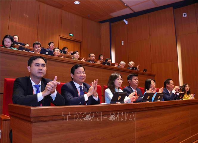 Đoàn đại biểu Đảng bộ tỉnh Bắc Ninh tham dự phiên khai mạc Đại hội XIV. Ảnh: TTXVN