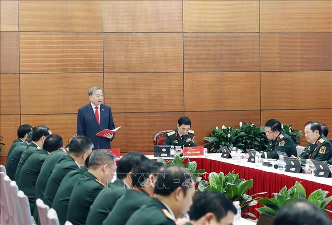 Tổng Bí thư Tô Lâm phát biểu trong buổi thảo luận tại Đoàn Đảng bộ Quân đội. Ảnh: TTXVN