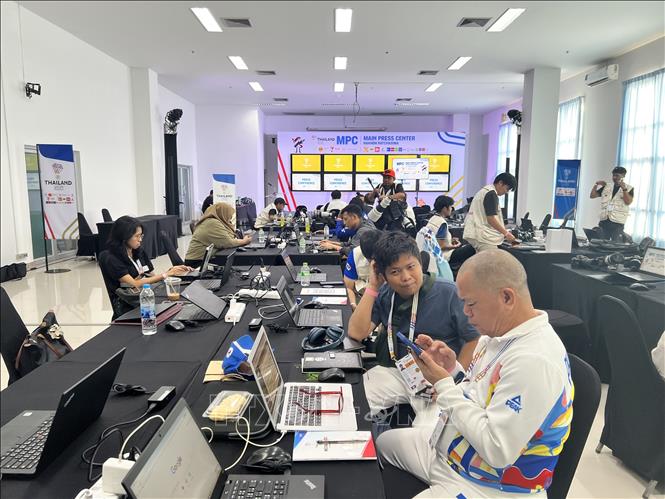 Bên trong Trung tâm báo chí đưa tin về ASEAN Para Games 13 tại tỉnh Nakhon Ratchasima (Thái Lan). Ảnh: Đỗ Sinh – PV TTXVN tại Thái Lan