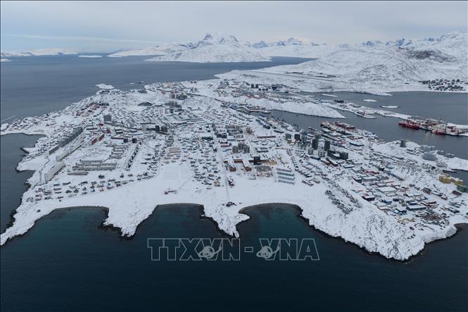 Quang cảnh thành phố Nuuk, thủ phủ vùng lãnh thổ Greenland, ngày 13/1/2026. Ảnh: Anadolu Agency/TTXVN