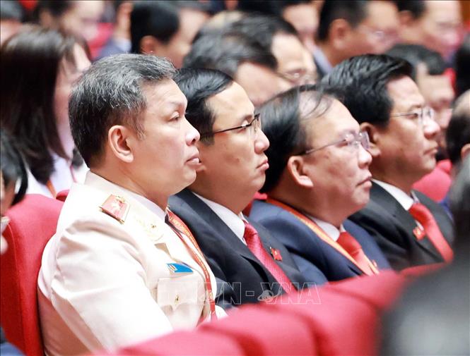 Các đại biểu dự phiên thảo luận tại hội trường về các văn kiện Đại hội, sáng 21/1. Ảnh: TTXVN
