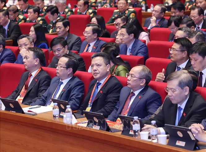 Đoàn đại biểu Đảng bộ các cơ quan Đảng Trung ương dự phiên thảo luận về các văn kiện Đại hội. Ảnh: TTXVN