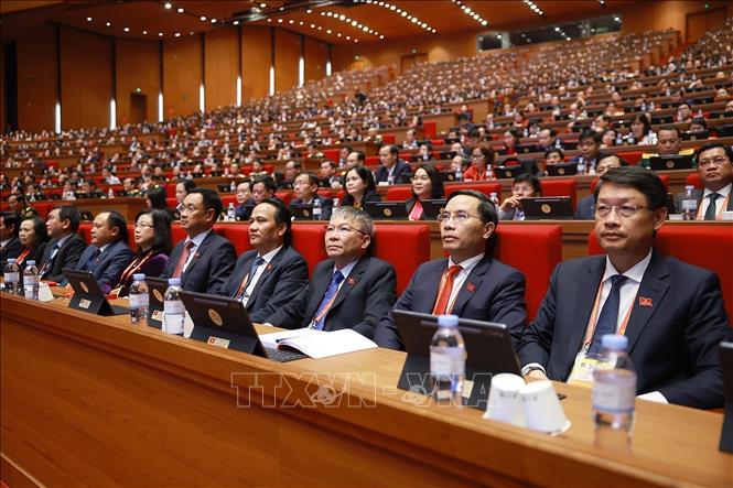 A delegation from Da Nang Municipal Party Committee attends the plenary discussion on Congress documents. VNA Photo 