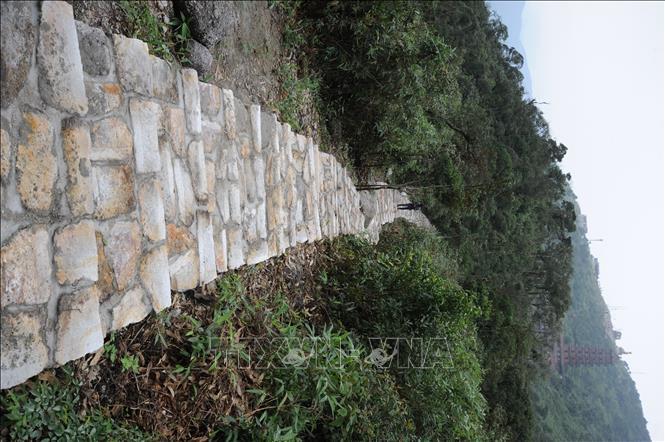 Đường lên chùa Đồng từ phía Tây Yên Tử. Ảnh: Việt Hùng – TTXVN 