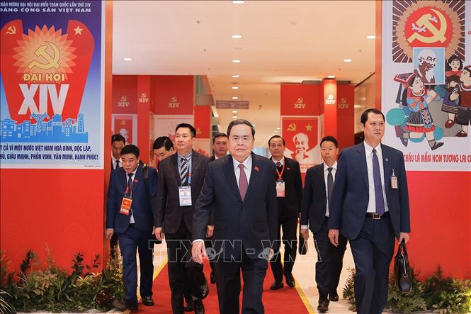 Chủ tịch Quốc hội Trần Thanh Mẫn đến dự ngày làm việc chính thức thứ ba Đại hội XIV của Đảng, sáng 22/1. Ảnh: TTXVN