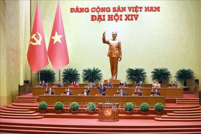 Đại hội biểu quyết thông qua số lượng Ủy viên BCH Trung ương Đảng khóa XIV. Ảnh: TTXVN