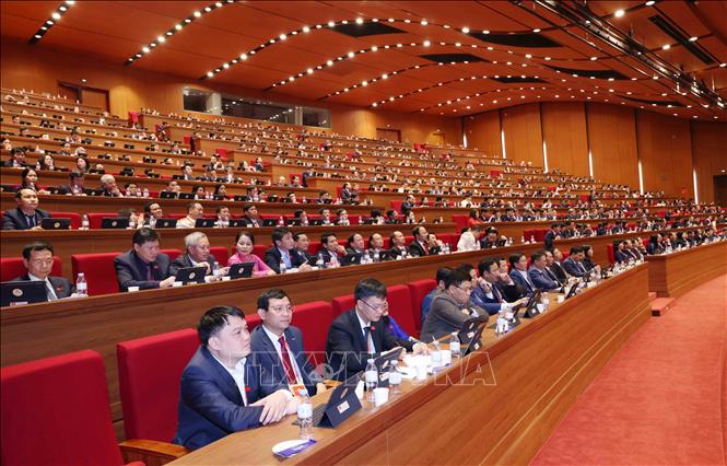 Đoàn đại biểu Đảng bộ thành phố Huế dự Đại hội. Ảnh: TTXVN