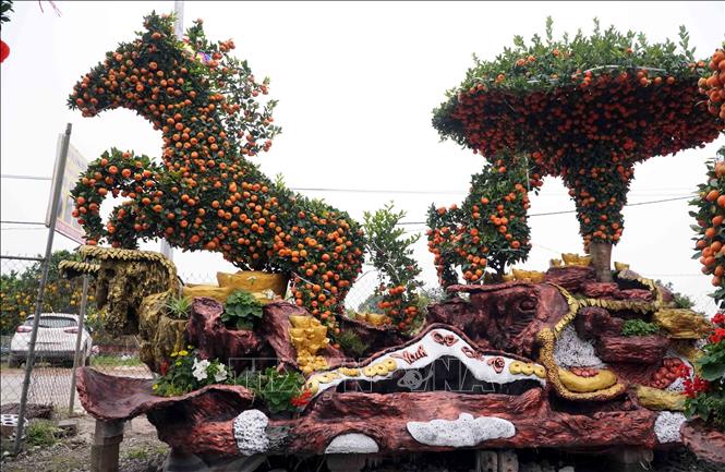 Nhà vườn Hưng Tâm ở xã Mễ Sở (Hưng Yên) tạo nhiều tác phẩm đặc sắc: 