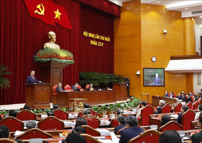 Tổng Bí thư Tô Lâm phát biểu tại Hội nghị lần thứ nhất Ban Chấp hành Trung ương Đảng khóa XIV. Ảnh: TTXVN