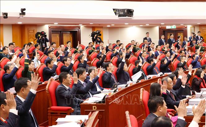 Các đồng chí Uỷ viên Trung ương dự hội nghị. Ảnh: TTXVN