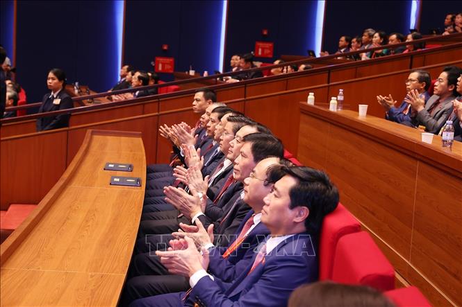 Các đại biểu dự phiên bế mạc Đại hội XIV của Đảng. Ảnh: TTXVN