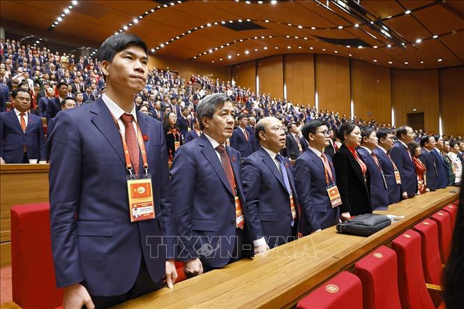 Các đại biểu thực hiện nghi lễ bế mạc Đại hội. Ảnh: TTXVN