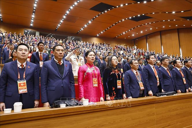 Các đại biểu thực hiện nghi lễ bế mạc Đại hội. Ảnh: TTXVN