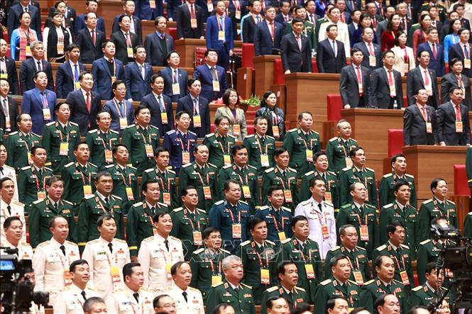 Các đại biểu thực hiện nghi lễ bế mạc Đại hội. Ảnh: TTXVN