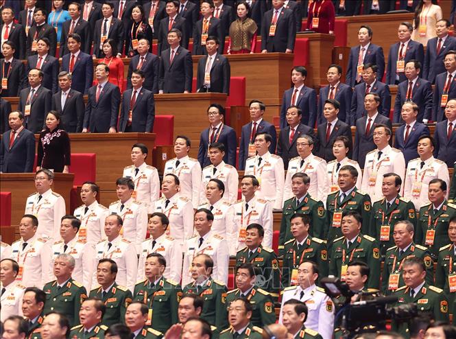 Các đại biểu thực hiện nghi lễ bế mạc Đại hội. Ảnh: TTXVN