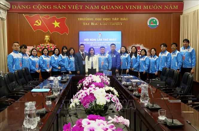 BCH Đoàn TNCS Hồ Chí Minh Trường Đại học Tây Bắc lần thứ 40, nhiệm kỳ 2025-2030. Ảnh: Quang Quyết - TTXVN