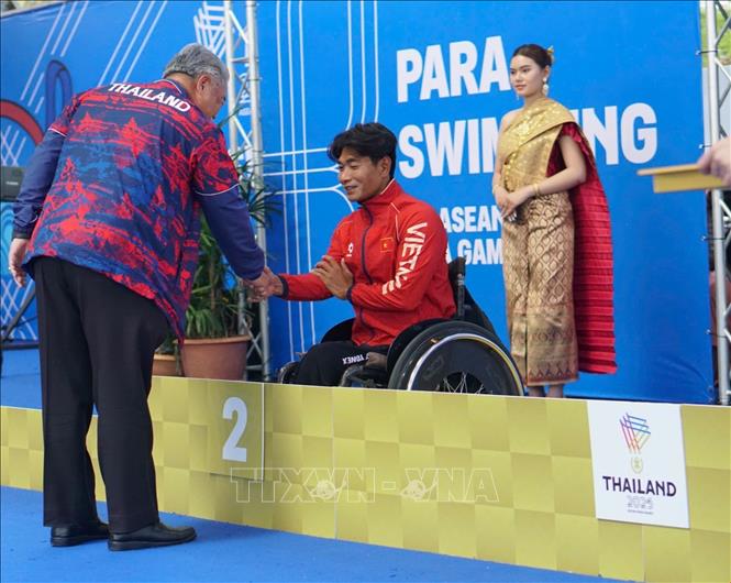 Kình ngư Đỗ Thanh Hải có thêm một HCB ở nội dung bơi 200m hỗn hợp hạng thương tật S6 trong ngày 24/1. Ảnh: TTXVN phát
