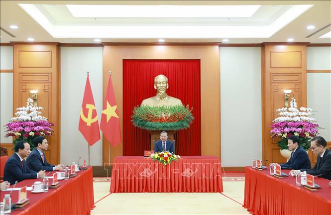 Tổng Bí thư Tô Lâm tại cuộc điện đàm với Tổng thống Liên bang Nga Vladimir Putin. Ảnh: Thống Nhất – TTXVN