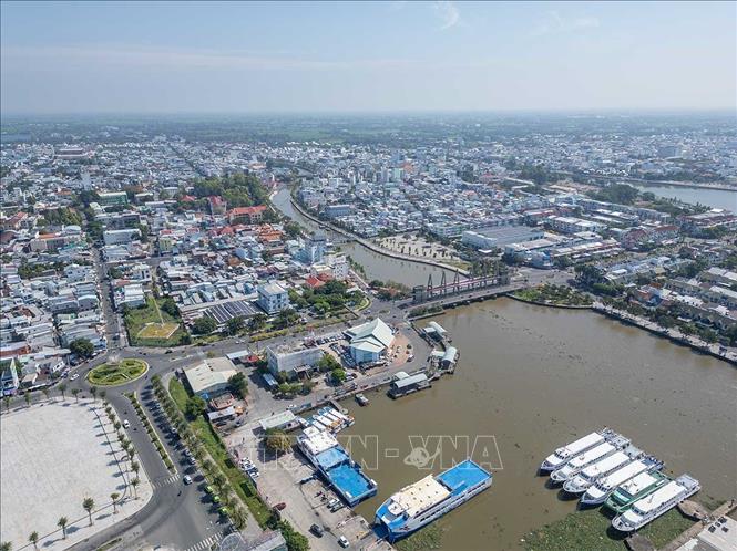 Phường Rạch Giá có diện tích 45,52 km2, dân số 250.661 người, thành lập trên cơ sở nhập 9 phường cũ (phường Vĩnh Quang, Vĩnh Thanh, Vĩnh Thanh Vân, Vĩnh Lạc, An Hòa, Vĩnh Hiệp, An Bình, Rạch Sỏi và Vĩnh Lợi). Ảnh: Khánh Hoà – TTXVN 

