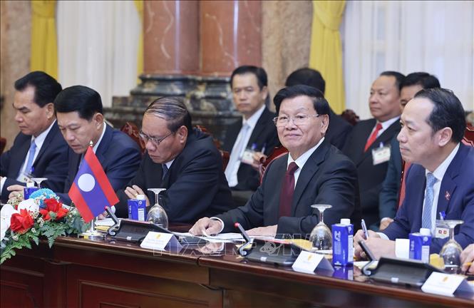 Tổng Bí thư, Chủ tịch nước Lào Thongloun Sisoulith phát biểu tại cuộc hội đàm với Chủ tịch nước Lương Cường. Ảnh: Lâm Khánh – TTXVN