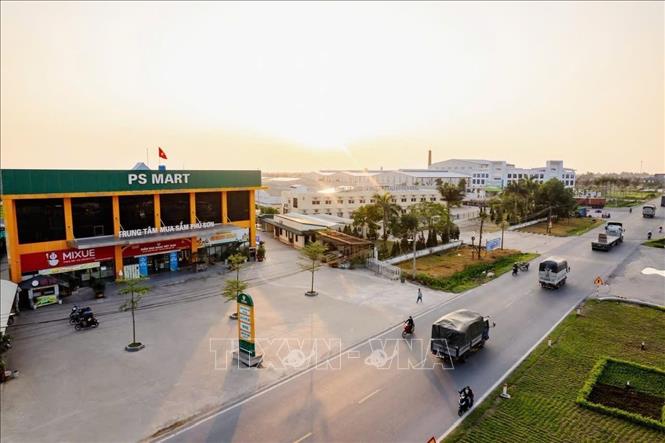 Cụm công nghiệp Hưng Nhân (xã Long Hưng) là một trong 46 cụm công nghiệp tại Hưng Yên thu hút nhiều nhà đầu tư thứ cấp vào hoạt động. Ảnh: Thu Hoài - TTXVN