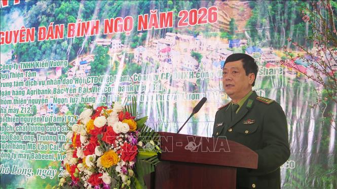Đại tá Nguyễn Phi Khanh, Phó Chỉ huy trưởng Bộ Chỉ huy Quân sự tỉnh, Chỉ huy trưởng Ban Chỉ huy Bộ đội Biên phòng tỉnh Lào Cai phát biểu khai mạc Chương trình. Ảnh: Hương Thu - TTXVN                   