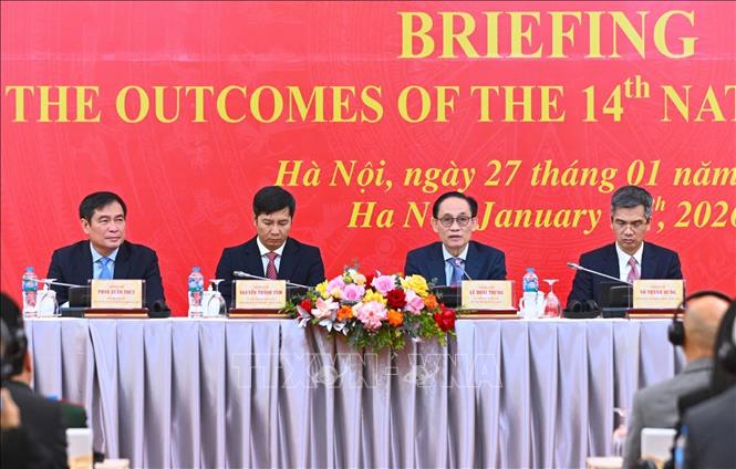 Minister of Foreign Affairs Le Hoai Trung speaks at the meeting. VNA Photo: Việt Đức