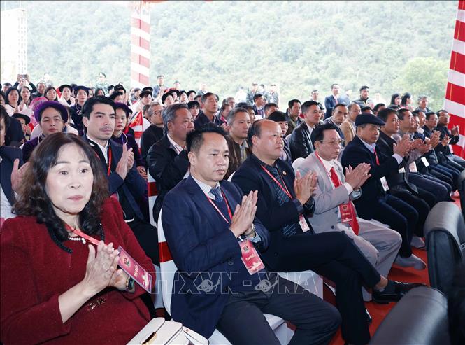 Các đại biểu dự buổi lễ. Ảnh: Thống Nhất - TTXVN