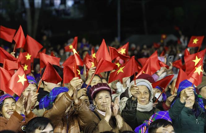 Các tầng lớp nhân dân tham dự chương trình. Ảnh: Thống Nhất - TTXVN