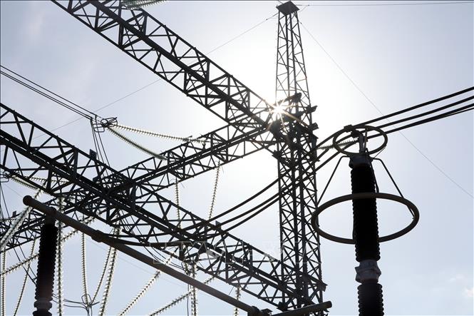 Trang trại điện gió và điện mặt trời của Trung Nam Group tại Thuận Nam, tỉnh Khánh Hòa. Ảnh: Đặng Tuấn - TTXVN 