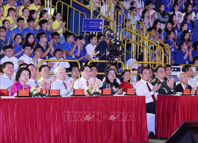State President Luong Cuong attends the programme in Ho Chi Minh City, where President Ho sets out on his journey to seek national salvation. VNA Photo