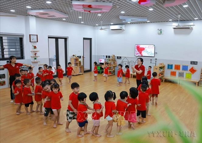 Với mạng lưới trường lớp hiện nay, Hà Nội đảm bảo đủ chỗ học cho học sinh bước vào năm học mới 2024 - 2025. Ảnh: Thanh Tùng - TTXVN