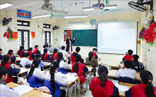 Giờ ôn tập của học sinh lớp 9, trường THCS Nam Phương Tiến B, xã Xuân Mai (Hà Nội). Ảnh (Tư liệu): Thanh Tùng - TTXVN