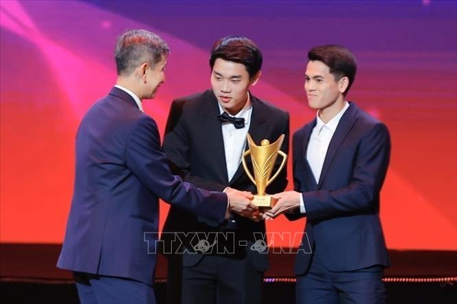 Danh hiệu Đội tuyển của năm thuộc về đội U22 Việt Nam giành huy chương vàng SEA Games 33. Ảnh: Minh Quyết - TTXVN