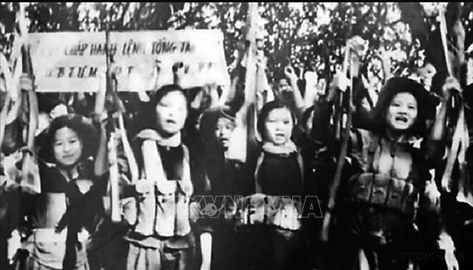 Phụ nữ Sài Gòn - Gia Định đã tích cực tham gia đóng góp sức người, sức của với tinh thần 