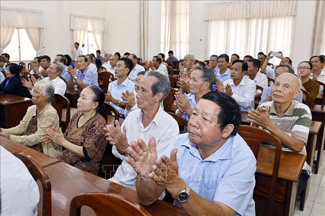 Đại biểu dự chương trình. Ảnh: Doãn Tấn - TTXVN