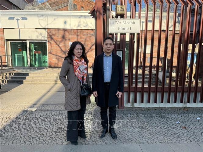 Tham tán Vũ Sơn Tùng thăm trại tạm giam Moabit ở Berlin. Ảnh: Thuỳ Linh -Phóng viên TTXVN tại Đức 