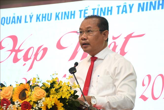 Ông Trương Thanh Liêm, Trưởng ban Quản lý Khu kinh tế tỉnh Tây Ninh phát biểu tại hội nghị. Ảnh: Bùi Giang - TTXVN