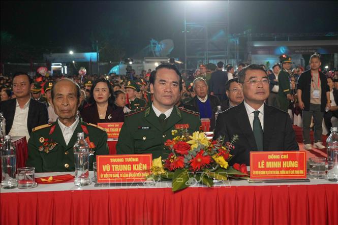 Đồng chí Lê Minh Hưng, Ủy viên Bộ Chính trị, Bí thư Trung ương Đảng, Trưởng Ban Tổ chức Trung ương dự chương trình. Ảnh: Hữu Quyết - TTXVN