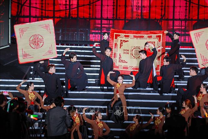 Tiết mục nghệ thuật 