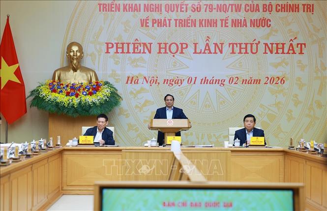 Thủ tướng Phạm Minh Chính chủ trì Phiên họp lần thứ nhất của BCĐ về phát triển kinh tế nhà nước. Ảnh: Dương Giang-TTXVN 

