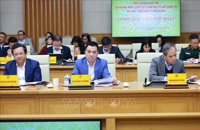 Các đại biểu tham dự Phiên họp lần thứ nhất của BCĐ về phát triển kinh tế nhà nước. Ảnh: Dương Giang-TTXVN 
