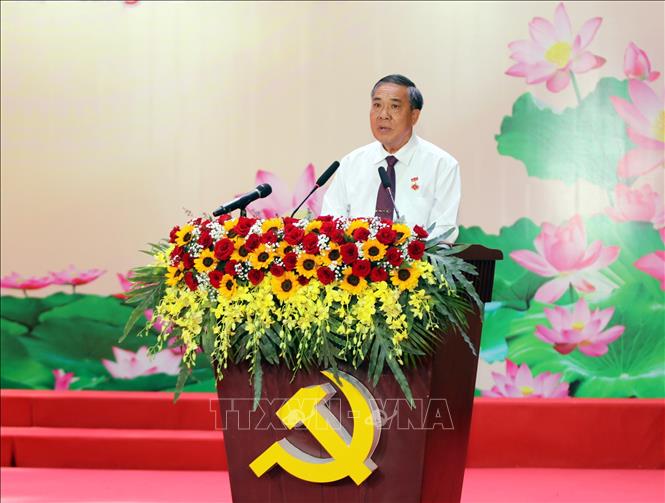 Đồng chí Phạm Huyền Ngọc, nguyên Ủy viên Ban Thường vụ Tỉnh ủy, nguyên Giám đốc Công an tỉnh Ninh Thuận (cũ), thuộc Đảng bộ phường Bảo An phát biểu. Ảnh: Đặng Tuấn -TTXVN