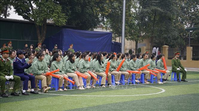 Các học viên tại Cơ sở cai nghiện ma túy số 1 (xã Yên Bài, thành phố Hà Nội) tham dự chương trình cầu truyền hình 