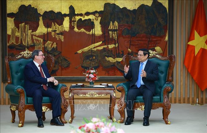 Thủ tướng Phạm Minh Chính tiếp đồng chí Bruno Rodríguez Parrilla, Ủy viên Bộ Chính trị, Đặc phái viên Đảng, Chính phủ Cuba, Bộ trưởng Bộ Ngoại giao Cuba. Ảnh: Dương Giang-TTXVN
