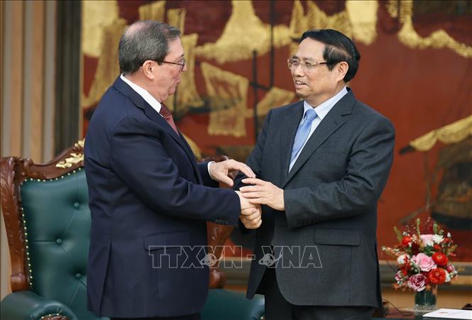 Thủ tướng Phạm Minh Chính tiếp đồng chí Bruno Rodríguez Parrilla, Ủy viên Bộ Chính trị, Đặc phái viên Đảng, Chính phủ Cuba, Bộ trưởng Bộ Ngoại giao Cuba. Ảnh: Dương Giang-TTXVN