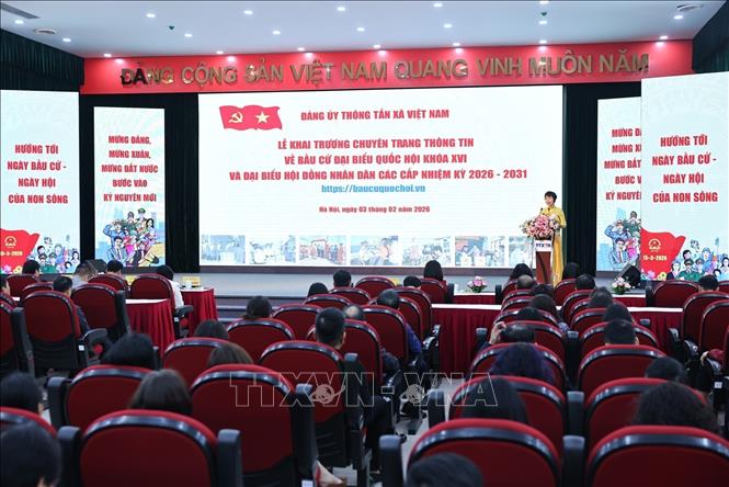 VNA General Director Vu Viet Trang speaks at the launch ceremony of the website. VNA Photo: Minh Đức 